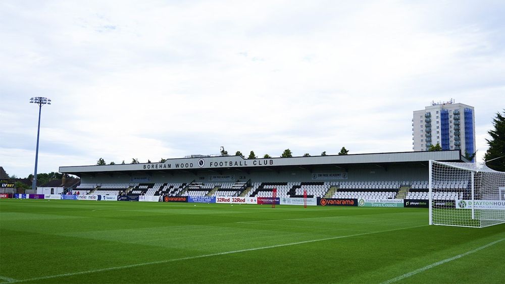 Away Fan Guide Boreham Wood Southend United Football Club