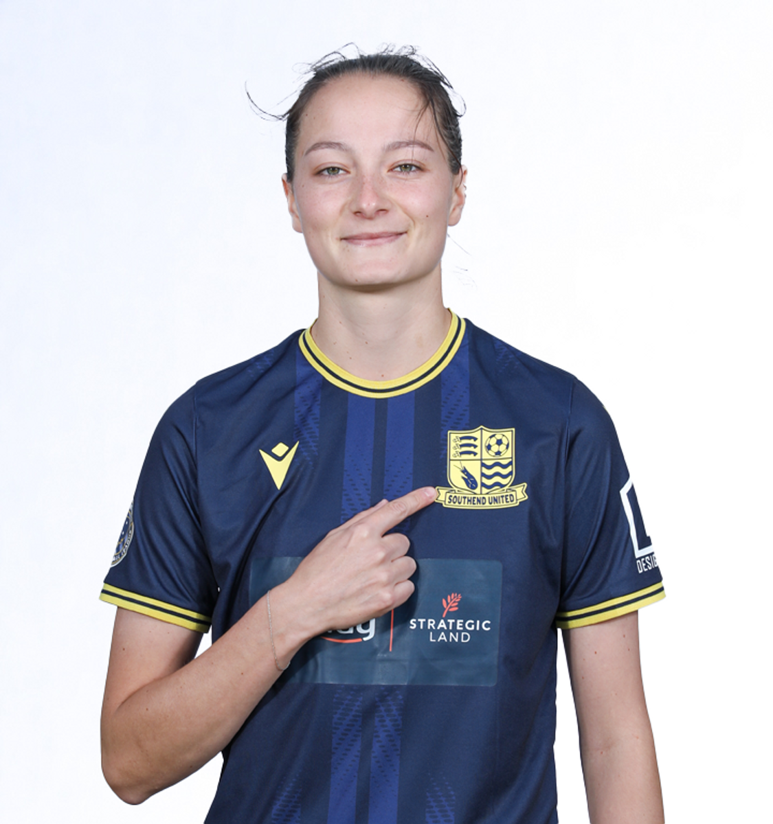 Ellie Nicholls